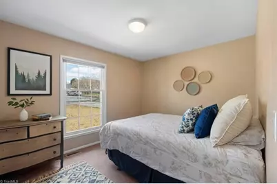 860 Duckview Court, Winston-Salem, NC 27106 - Photo 13