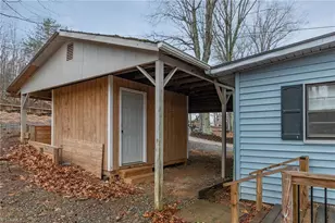 1240 Riverview Rd, Lexington, NC 27292 - Photo 9