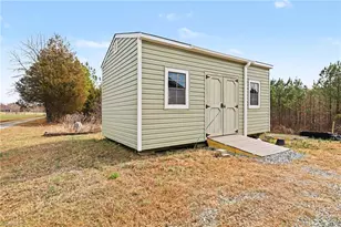 289 Jacobs Trl, Burlington, NC 27217 - Photo 33