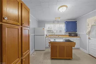 1947 Lower Hopedale Rd, Burlington, NC 27217 - Photo 9