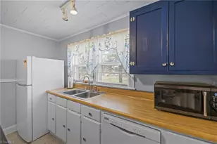 1947 Lower Hopedale Rd, Burlington, NC 27217 - Photo 11