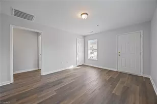 422 Bingham St, Greensboro, NC 27401 - Photo 5