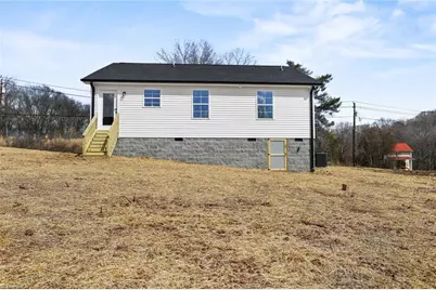 821 Bridge Street, Eden, NC 27288 - Photo 29