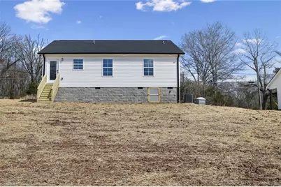 819 Bridge Street, Eden, NC 27288 - Photo 27