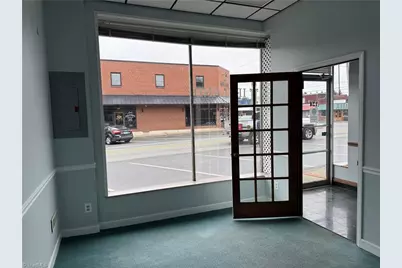 124 S Main Street, King, NC 27021 - Photo 5