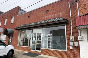 124 S Main St, King, NC 27021 - Photo 3