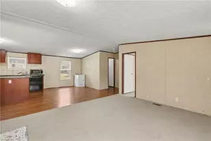 4963 Thom Rd, Mebane, NC 27302 - Photo 9