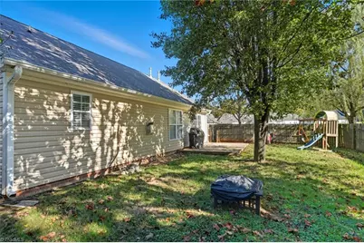 1877 Oakhurst Park Lane, Kernersville, NC 27284 - Photo 33