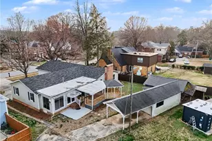 210 Parkway Ave, High Point, NC 27262 - Photo 15