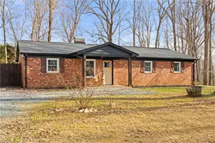 2252 Lucy Ln, Asheboro, NC 27205 - Photo 1