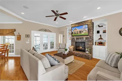 121 Bent Willow Way, Reidsville, NC 27320 - Photo 11