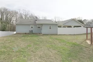 131 Pasadena Dr, Winston-Salem, NC 27127 - Photo 23