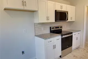 7700 Watkins Ford Rd, Kernersville, NC 27284 - Photo 5