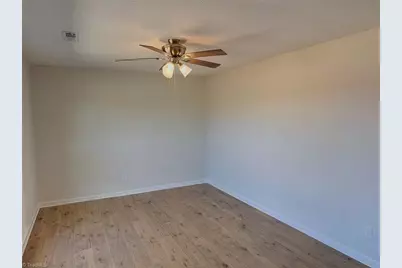 7700 Watkins Ford Road, Kernersville, NC 27284 - Photo 15