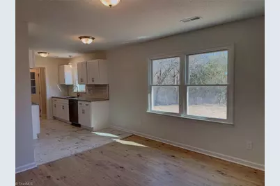 7700 Watkins Ford Road, Kernersville, NC 27284 - Photo 11