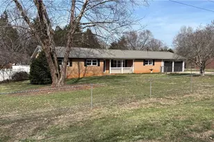 3948 Valley Dr, Sophia, NC 27350 - Photo 3