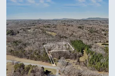 9770 Baux Mountain Road, Germanton, NC 27019 - Photo 7