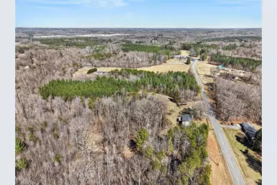 9770 Baux Mountain Road, Germanton, NC 27019 - Photo 15