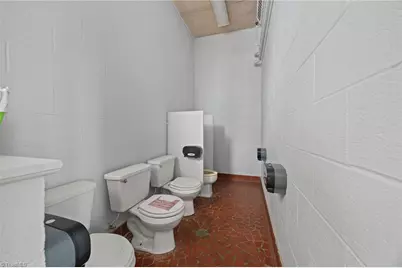 2300 Spring Garden Street, Greensboro, NC 27403 - Photo 35