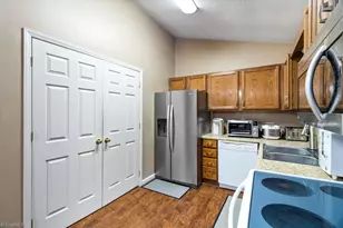 516 John St, Eden, NC 27288 - Photo 11