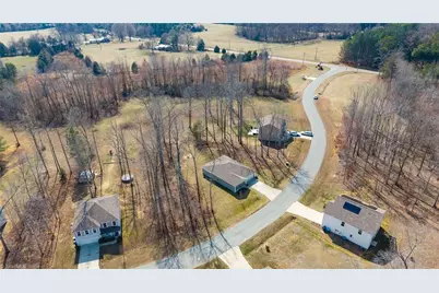 6008 Ferguson Creek Drive, Liberty, NC 27298 - Photo 33