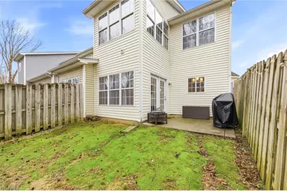 1664 Olivers Crossing Circle, Winston-Salem, NC 27127 - Photo 23