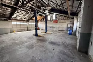 225 S Hamilton St, Eden, NC 27288 - Photo 7