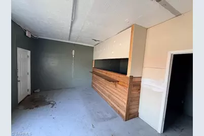 225 S Hamilton Street, Eden, NC 27288 - Photo 5