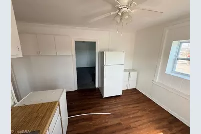 225 S Hamilton Street, Eden, NC 27288 - Photo 17