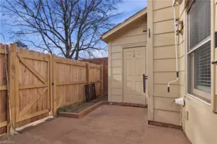 4822 Tower Rd, Greensboro, NC 27410 - Photo 37