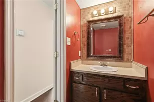 4822 Tower Rd, Greensboro, NC 27410 - Photo 21