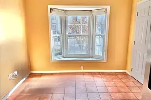 3934 New Garden Park, Greensboro, NC 27410 - Photo 9