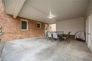 301 Jones St, Graham, NC 27253 - Photo 41