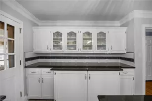 301 Jones St, Graham, NC 27253 - Photo 19