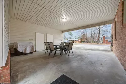 301 Jones Street, Graham, NC 27253 - Photo 9