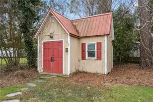 443 W Lexington Ave, High Point, NC 27262 - Photo 33