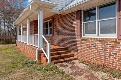 120 Skyline Drive, Elkin, NC 28621 - Photo 5