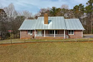 120 Skyline Dr, Elkin, NC 28621 - Photo 1