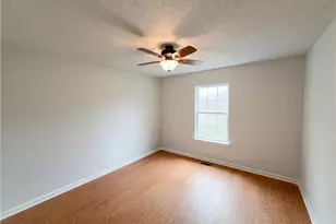 332 Cutty Sark Rd, Winston-Salem, NC 27103 - Photo 9