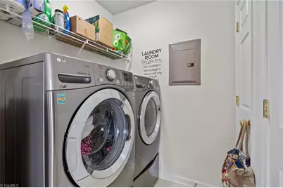 6121 Hedgecock Circle #Unit 2C, High Point, NC 27265 - Photo 17