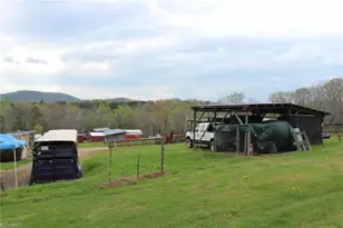 105 Filly Trail, Statesville, NC 28625 - Photo 31