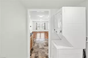 703 Park Ave, Greensboro, NC 27405 - Photo 31