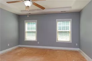 5409 Torwood Dr, Greensboro, NC 27409 - Photo 21