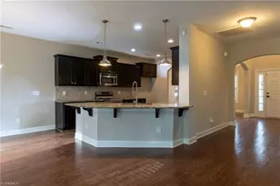 5409 Torwood Dr, Greensboro, NC 27409 - Photo 3