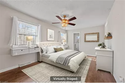 4902 Forest Oaks Drive, Greensboro, NC 27406 - Photo 15