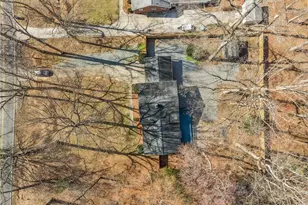 4902 Forest Oaks Dr, Greensboro, NC 27406 - Photo 41