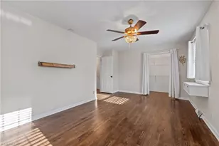 4902 Forest Oaks Dr, Greensboro, NC 27406 - Photo 17