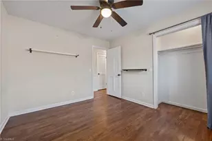 4902 Forest Oaks Dr, Greensboro, NC 27406 - Photo 21