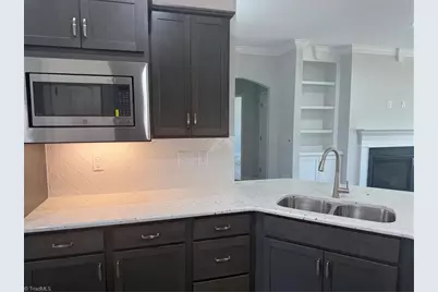 1616 Birtwick Park Street #86, Kernersville, NC 27284 - Photo 7