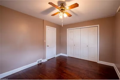 520 Gales Avenue, Winston-Salem, NC 27103 - Photo 23